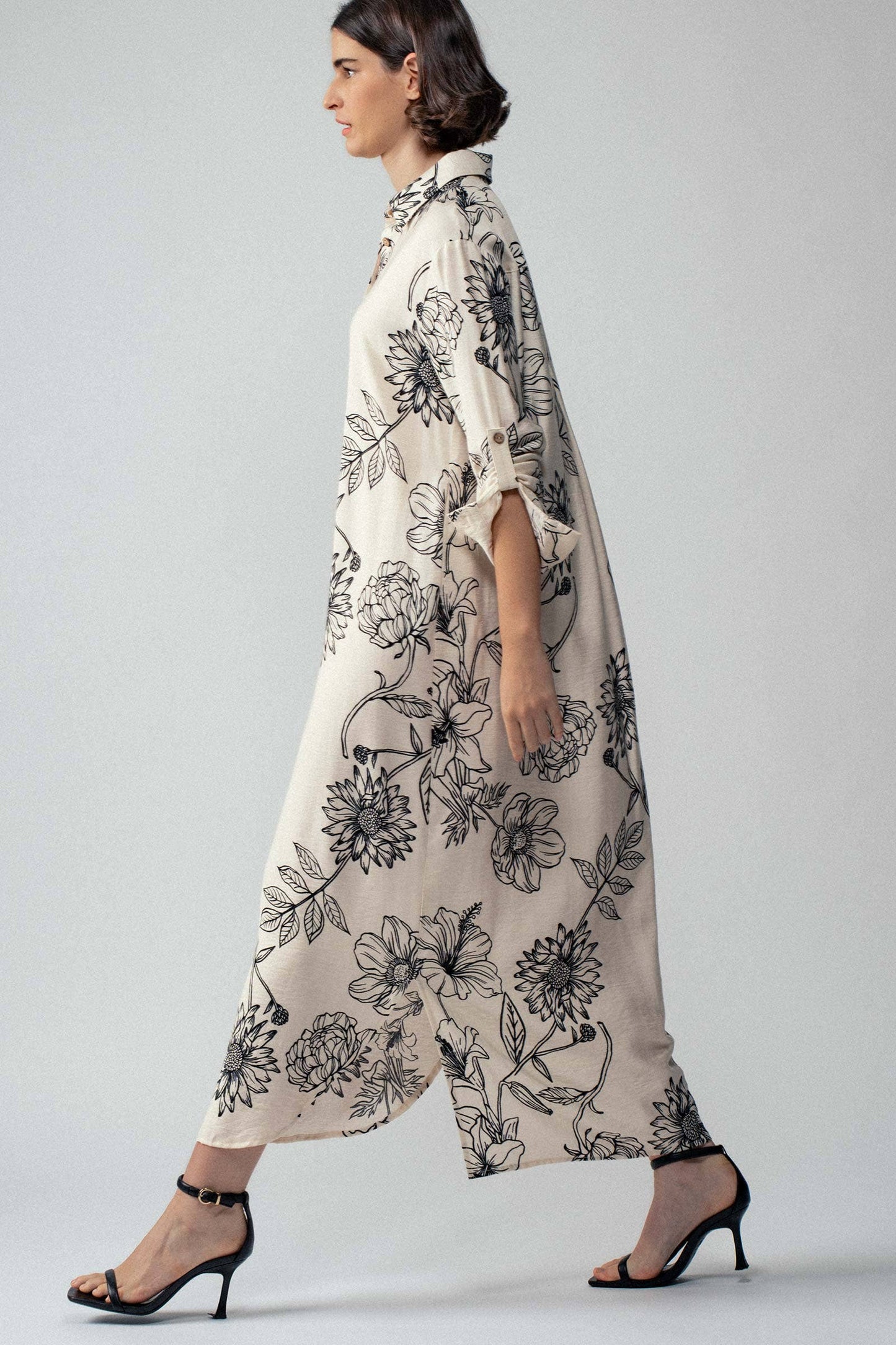 Relaxed Collared Button-Down Maxi Summer Dress: BLACK / S-2/M-2/L-2