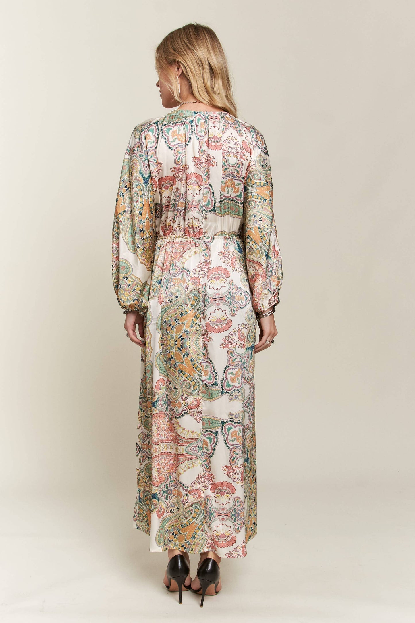 CED3540WN - BATWING SLEEVE BOHO PAISLEY DRESS: OLIVE / M