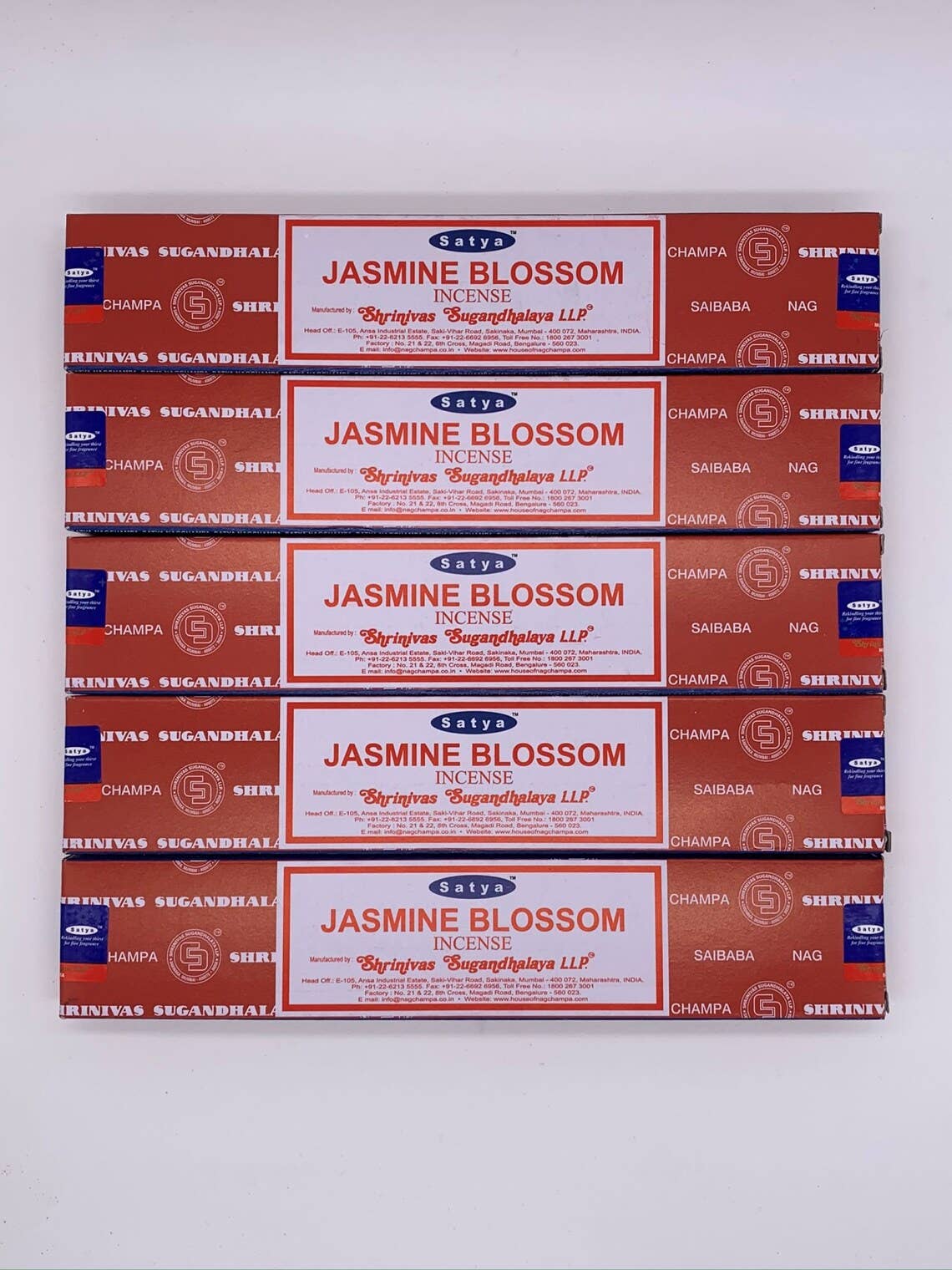 Satya Jasmine Blossom Incense Sticks Fragrant Reverie (15gm)