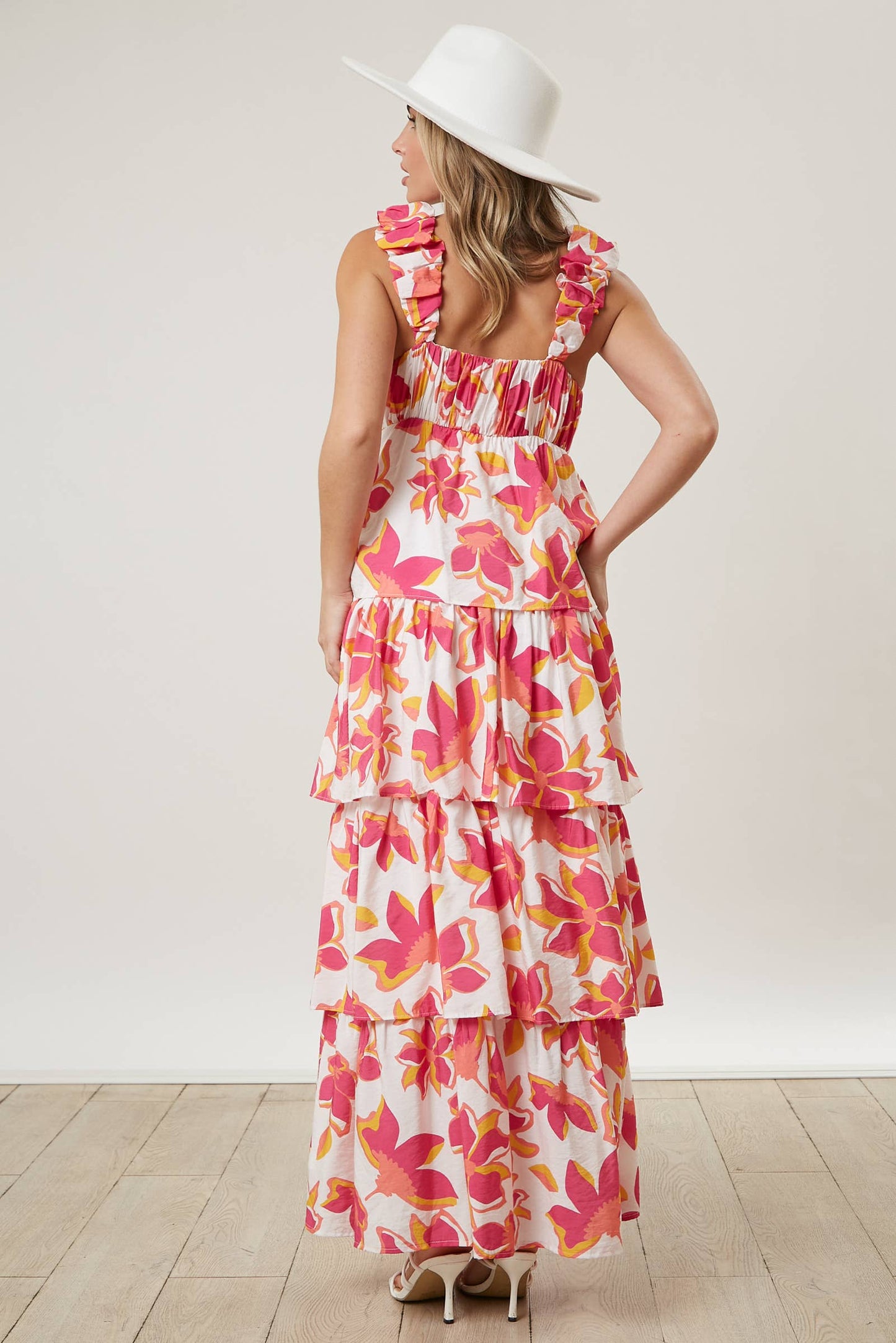 Tiered Floral Maxi Dress: WHITE/FUCHSIA / M