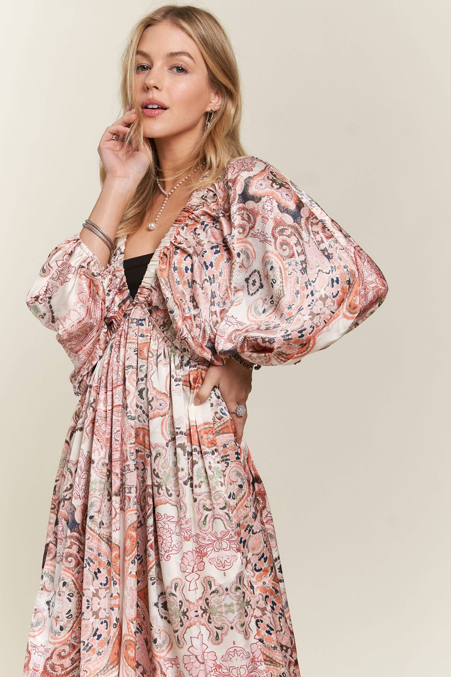 CED3540WN - BATWING SLEEVE BOHO PAISLEY DRESS: OLIVE / M