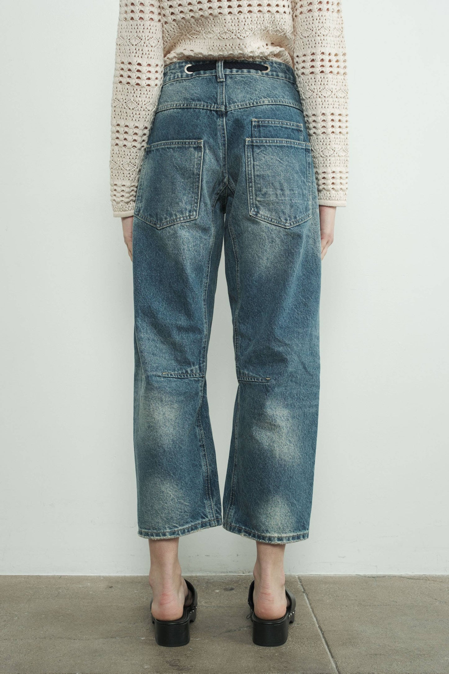 MAP3083 BARREL DENIM PANTS WITH EYELET WAIST: MEDIUM WASH / L