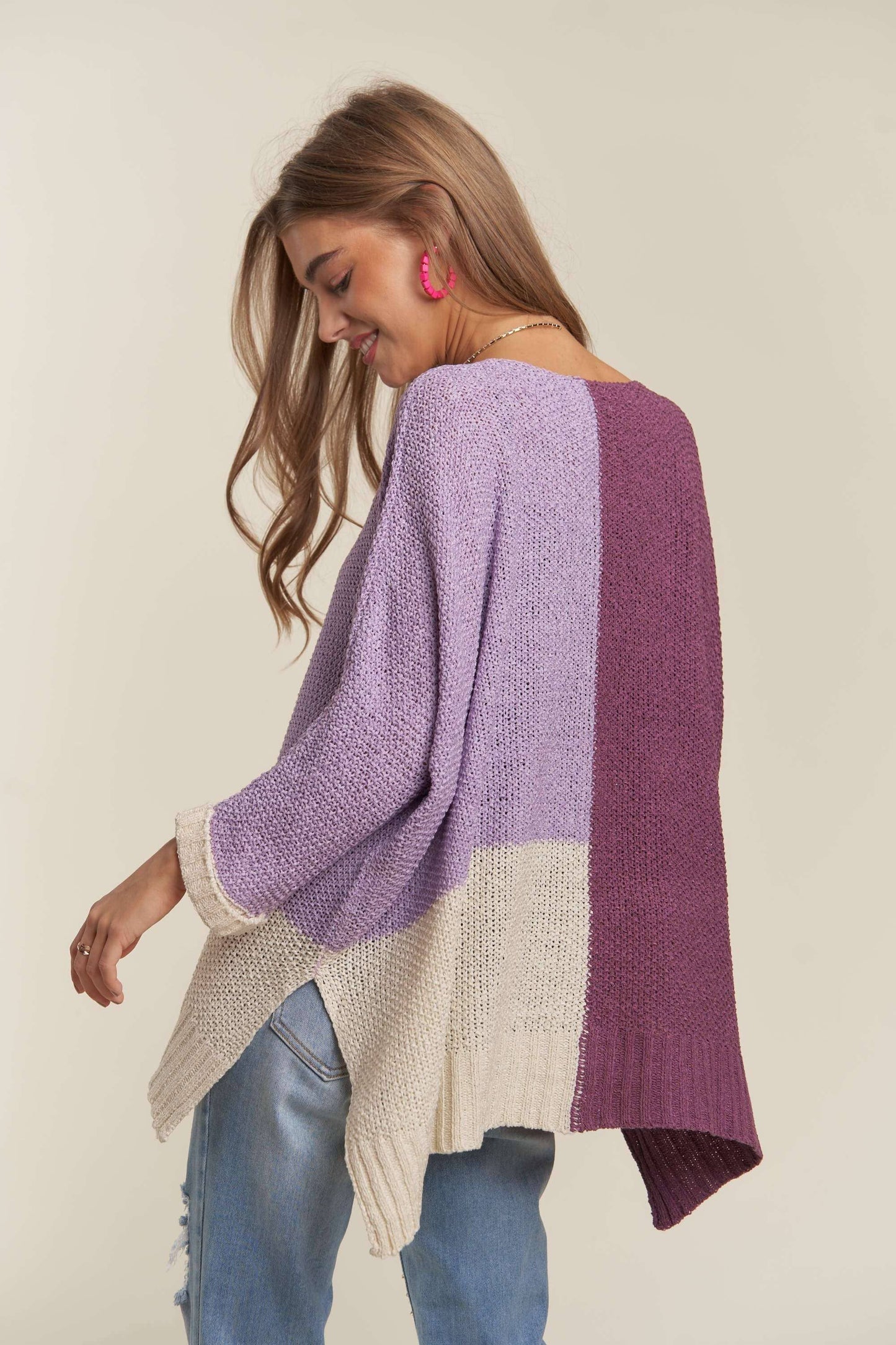 CESW3416 - LIGHTWEIGHT COLORBLOCK SWEATER TOP: LILAC / M/L