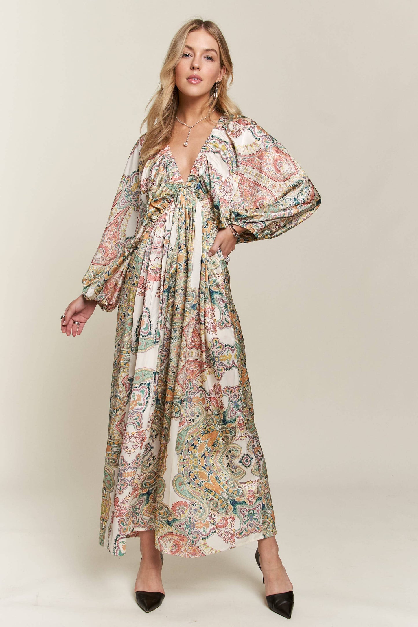 CED3540WN - BATWING SLEEVE BOHO PAISLEY DRESS: OLIVE / M