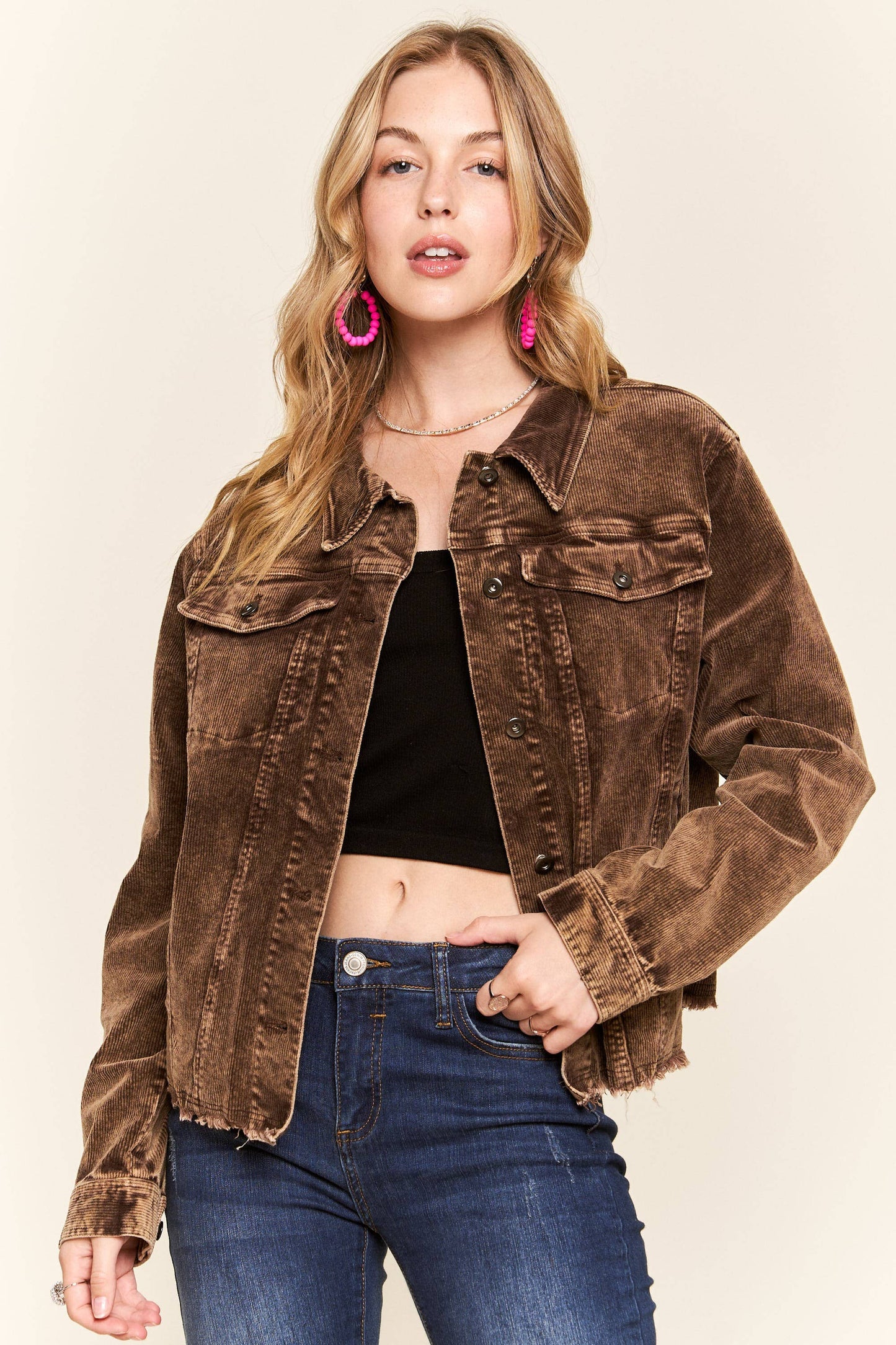 CEJ3662WN - FRAYED HEM CORDUROY JACKET: BURGUNDY / L