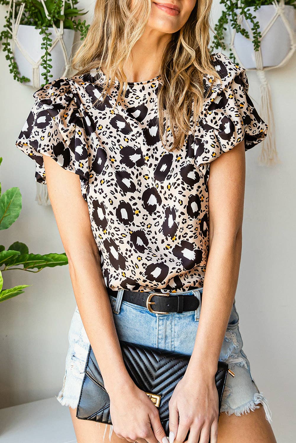 Leopard Ruffle Short Sleeve Blouse: Leopard / S