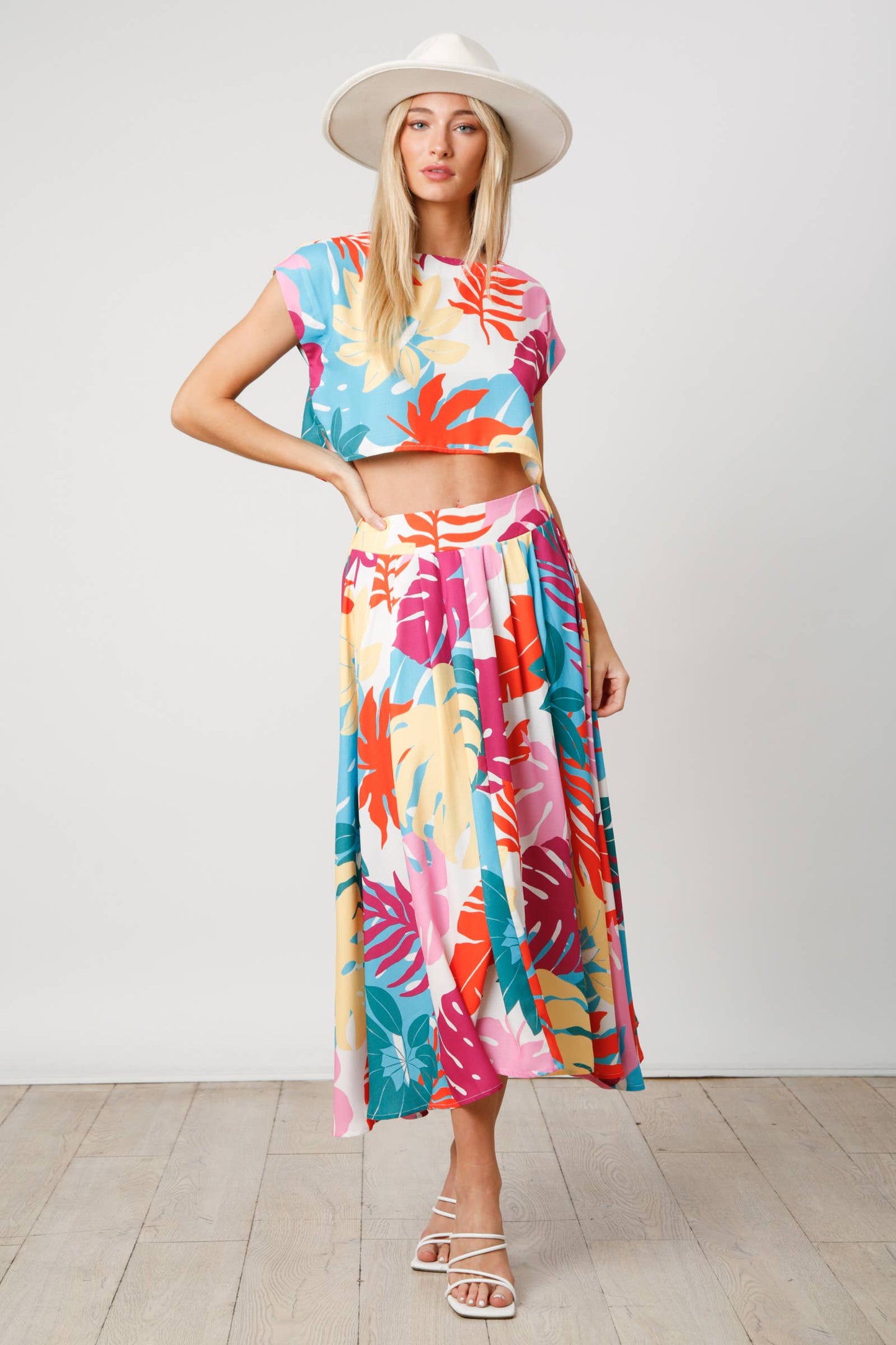 Tropical Print Linen Skirt: BLUE MULTI / L