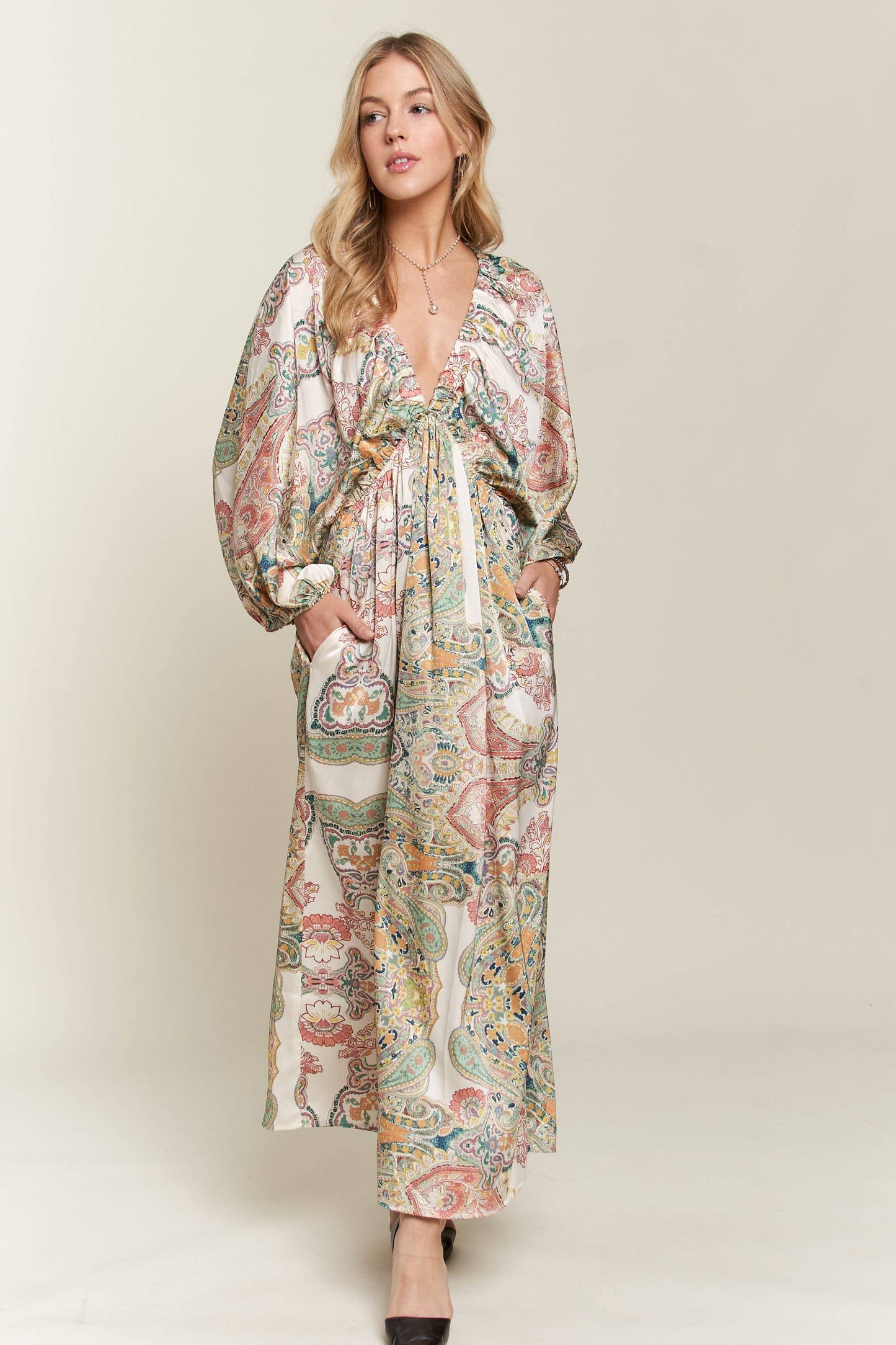 CED3540WN - BATWING SLEEVE BOHO PAISLEY DRESS: OLIVE / M