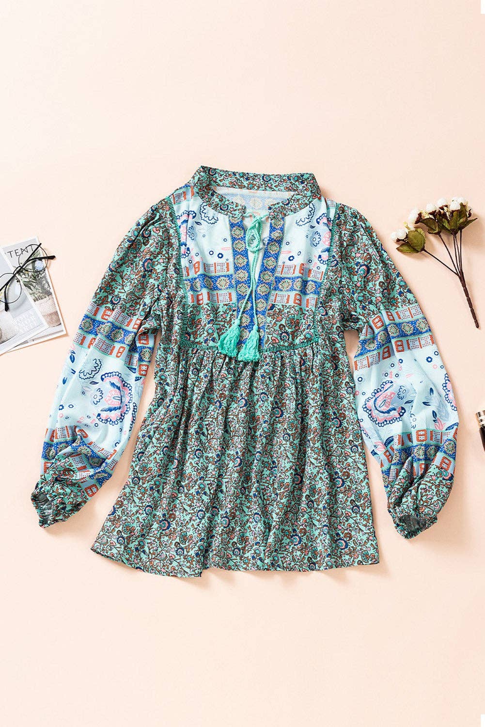 Tassel Floral Boho Top: L / Green