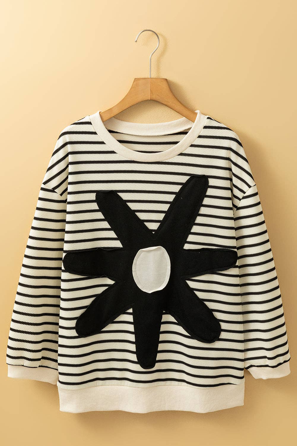 Stripe Floral Patched 3/4 Sleeve Top: Black white / S