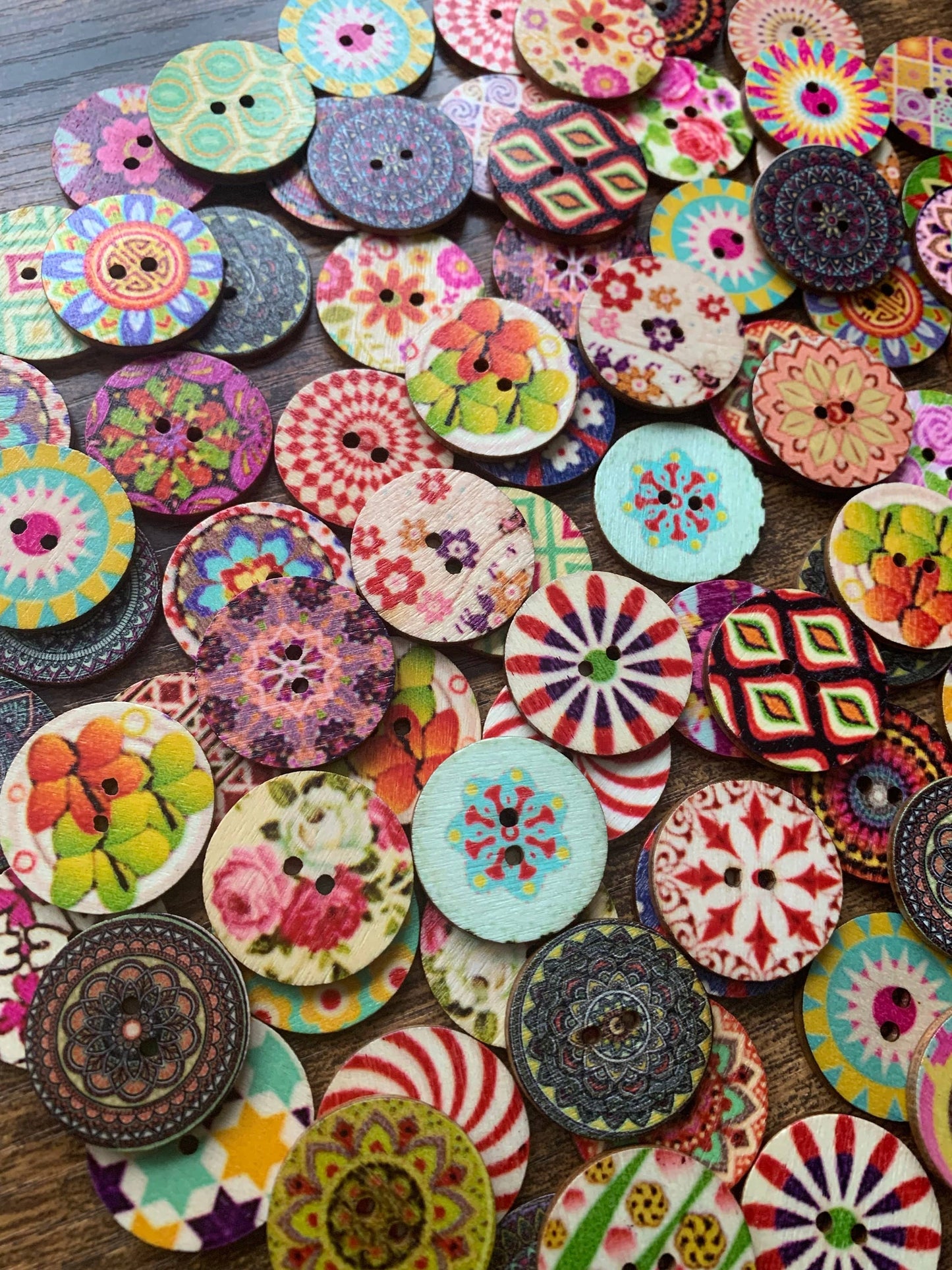 Colorful, Wooden Buttons 1 Inch Size / Craft Supplies, Sewin: 50 Buttons