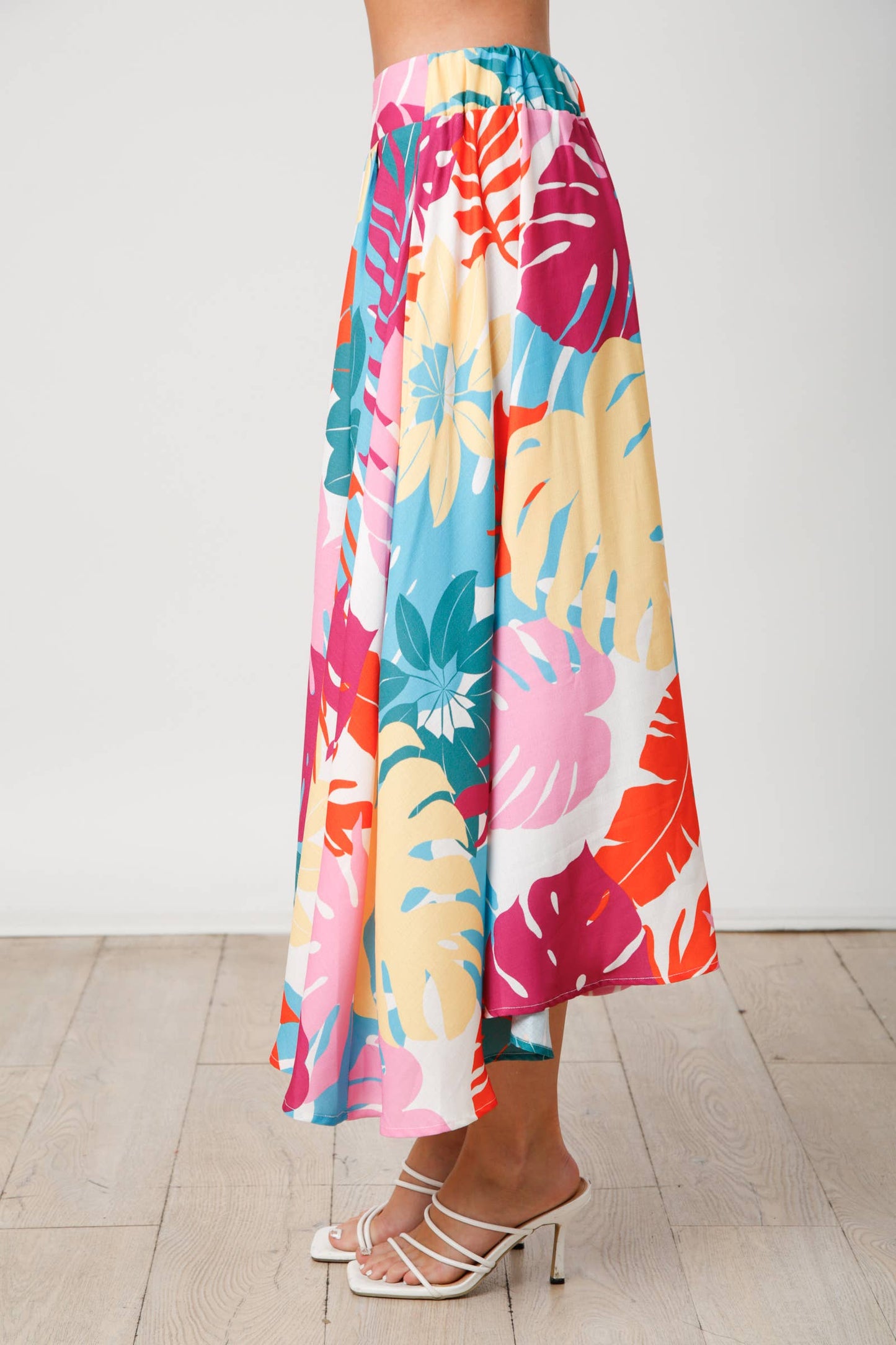 Tropical Print Linen Skirt: BLUE MULTI / L