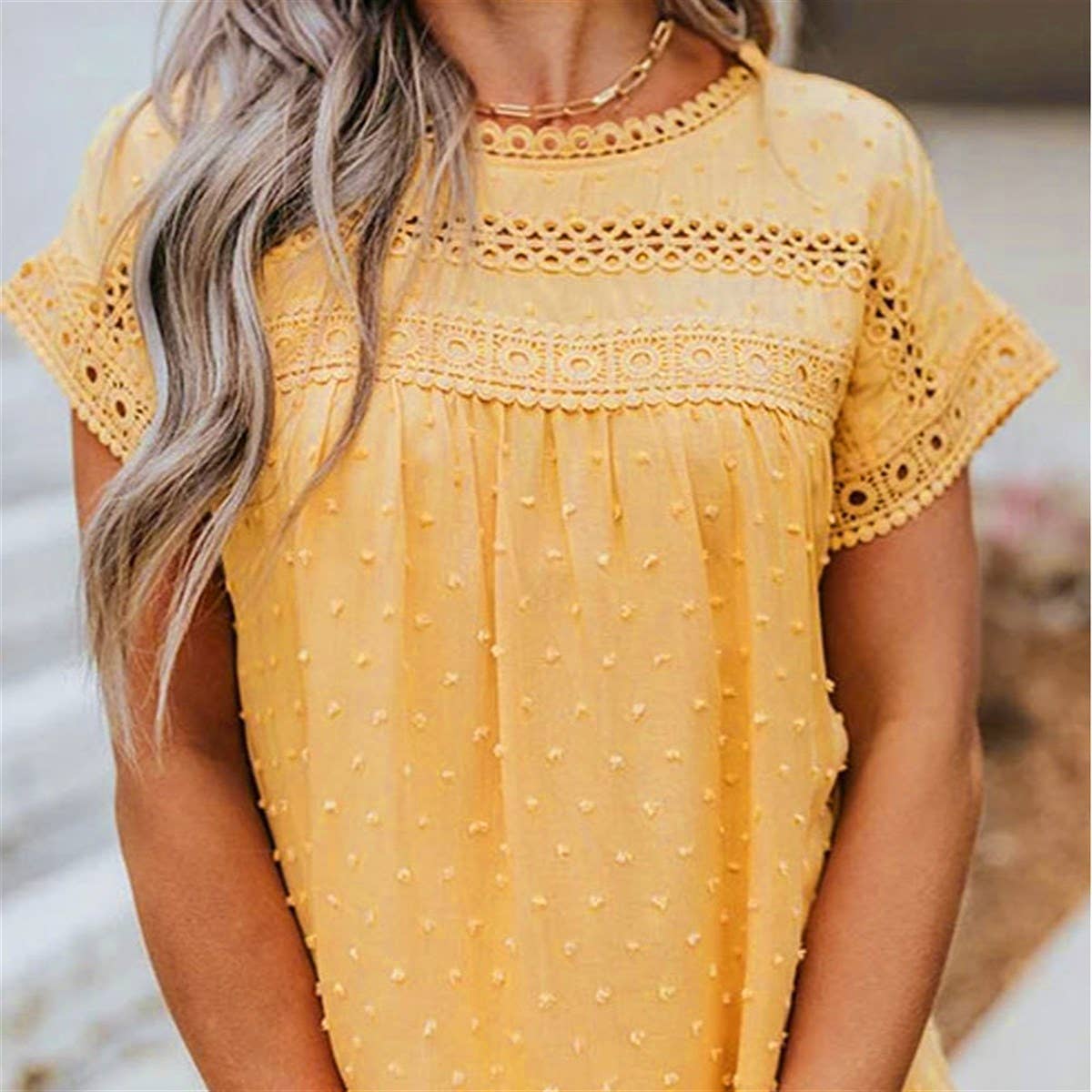 Circle Lace Dotted Top: L / Pink